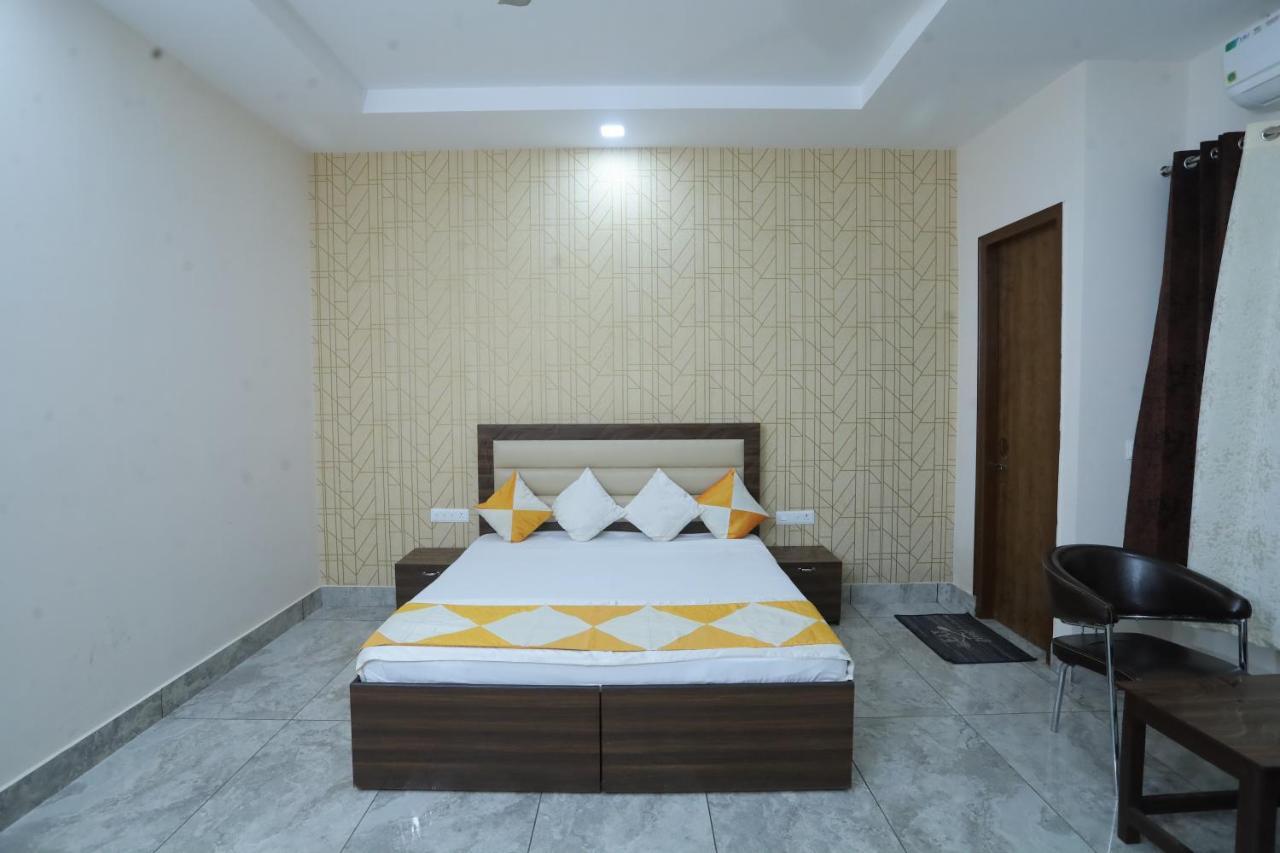 Raghav Inn Karnal Exterior photo